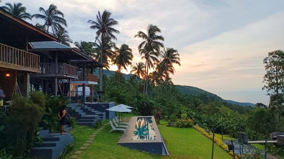 Bintana Sa Paraiso Binunsaran Mambajao Kültér fotó